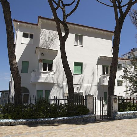 מיסאנו אדריאטיקו Villa San Francesco מראה חיצוני תמונה